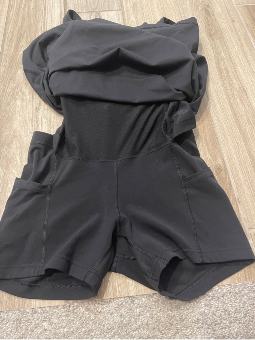 Lululemon Align Dress Black
*Nulu Sz 6 - Picture 6 of 8